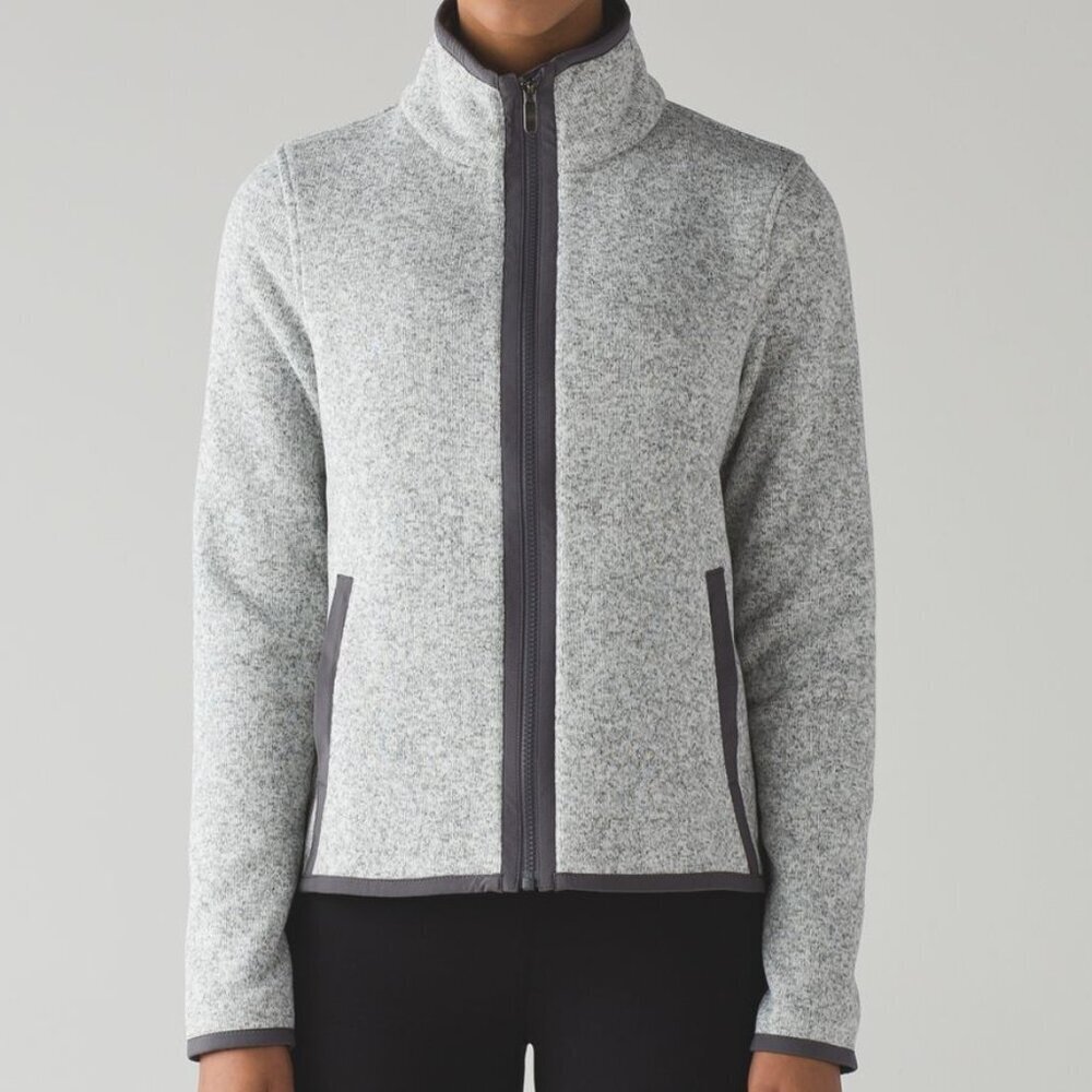 Lululemon Its Fleecing Cold Full Zip Jacket Womens 8 Heathered Gray Athletic